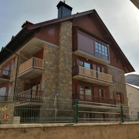 La Bruna De Esterri Esterri d'Àneu Esterno foto